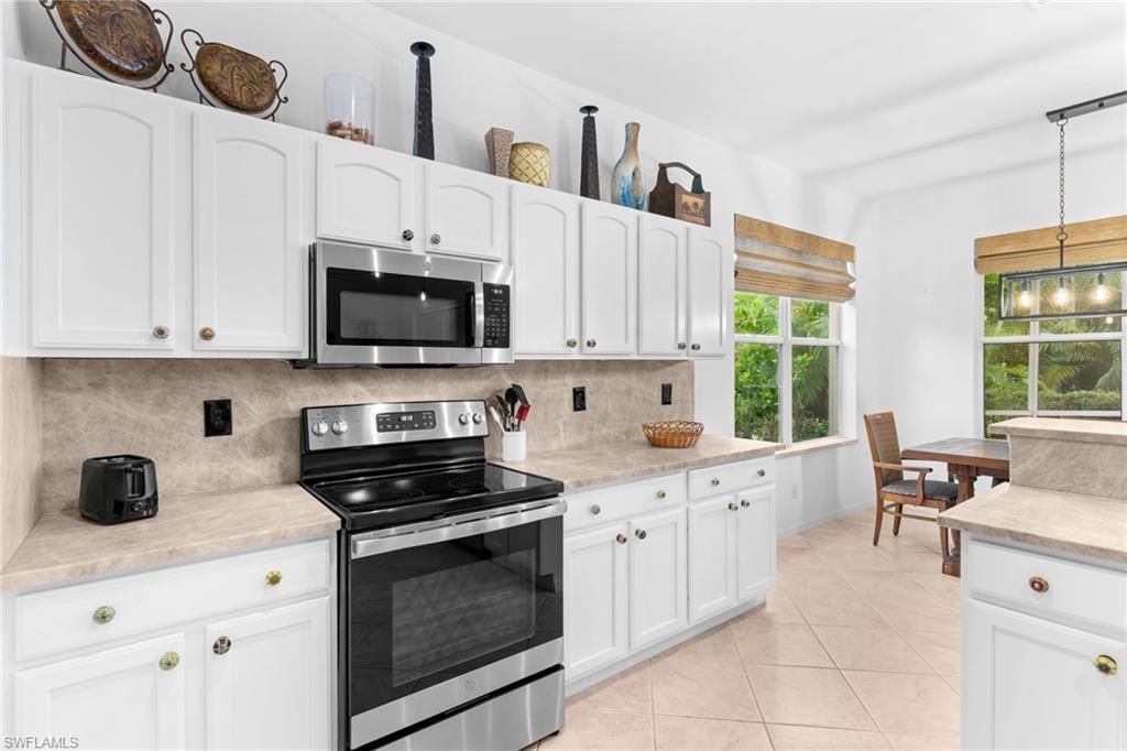 5005 Old Pond Dr, Naples, FL 34104 Photo