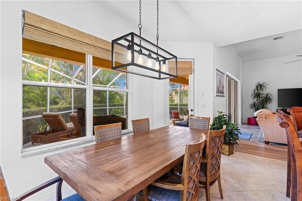 5005 Old Pond Dr, Naples, FL 34104 Photo