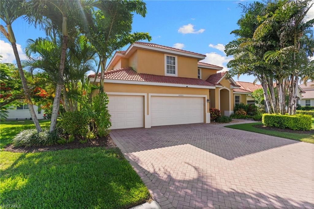 5005 Old Pond Dr, Naples, FL 34104 Photo