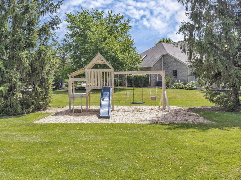 8792 Sunart Court S, Dublin, OH 43017 Photo 49