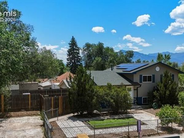 905 E Costilla Street, Colorado Springs, CO 80903