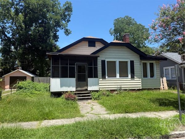 1120 E 40th Drive , Savannah, GA 31404
