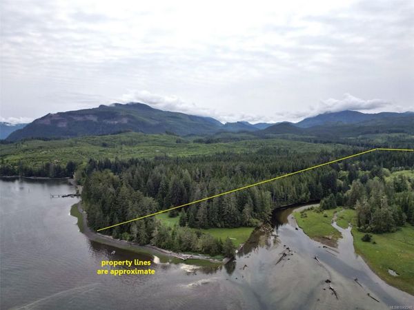 Sec 8 Kewquodie Creek , Quatsino, BC V0N 2V0