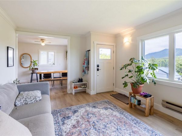 1350 Helen Rd , Ucluelet, BC V0R 3A0