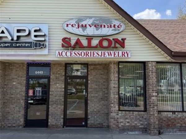 6451 Rochester Rd , Oakland Twp, MI 48085