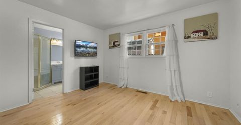 748 Gardner Street, South Lake Tahoe, CA 96150 Photo