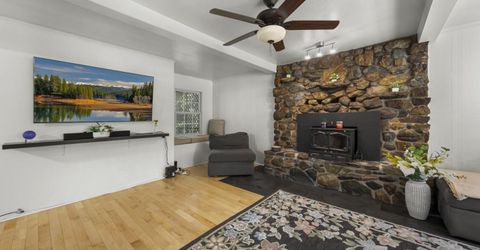 748 Gardner Street, South Lake Tahoe, CA 96150 Photo