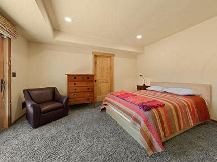 33931 Danburg Drive, Kirkwood, CA 95646 Photo