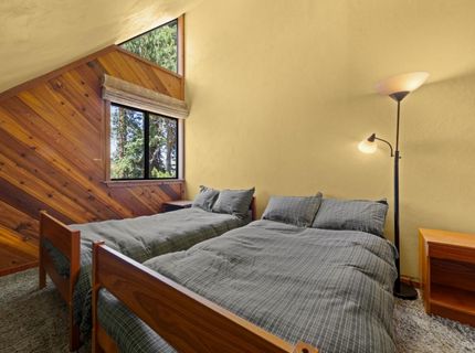 33931 Danburg Drive, Kirkwood, CA 95646 Photo