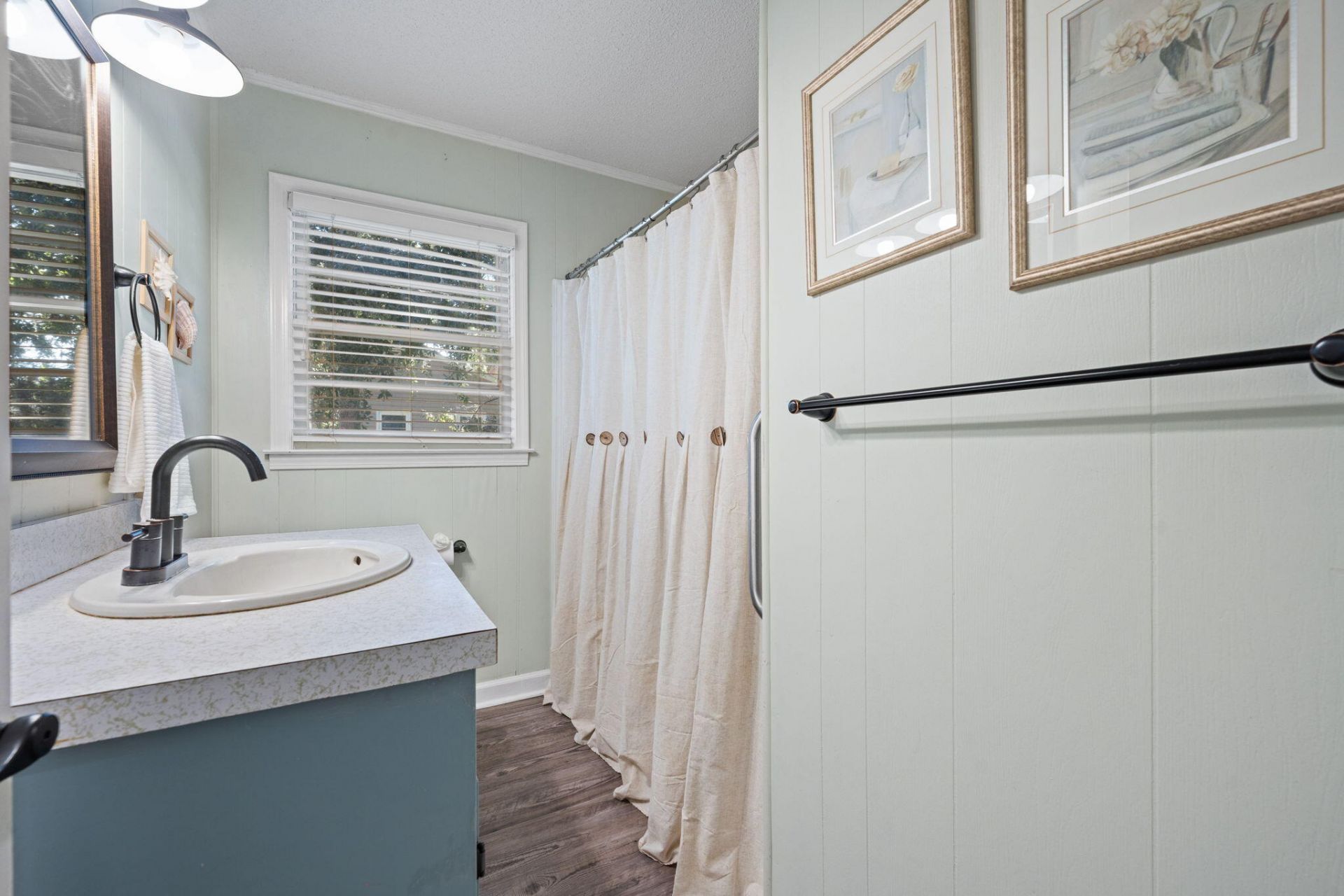 607 Portia Street Photo 15