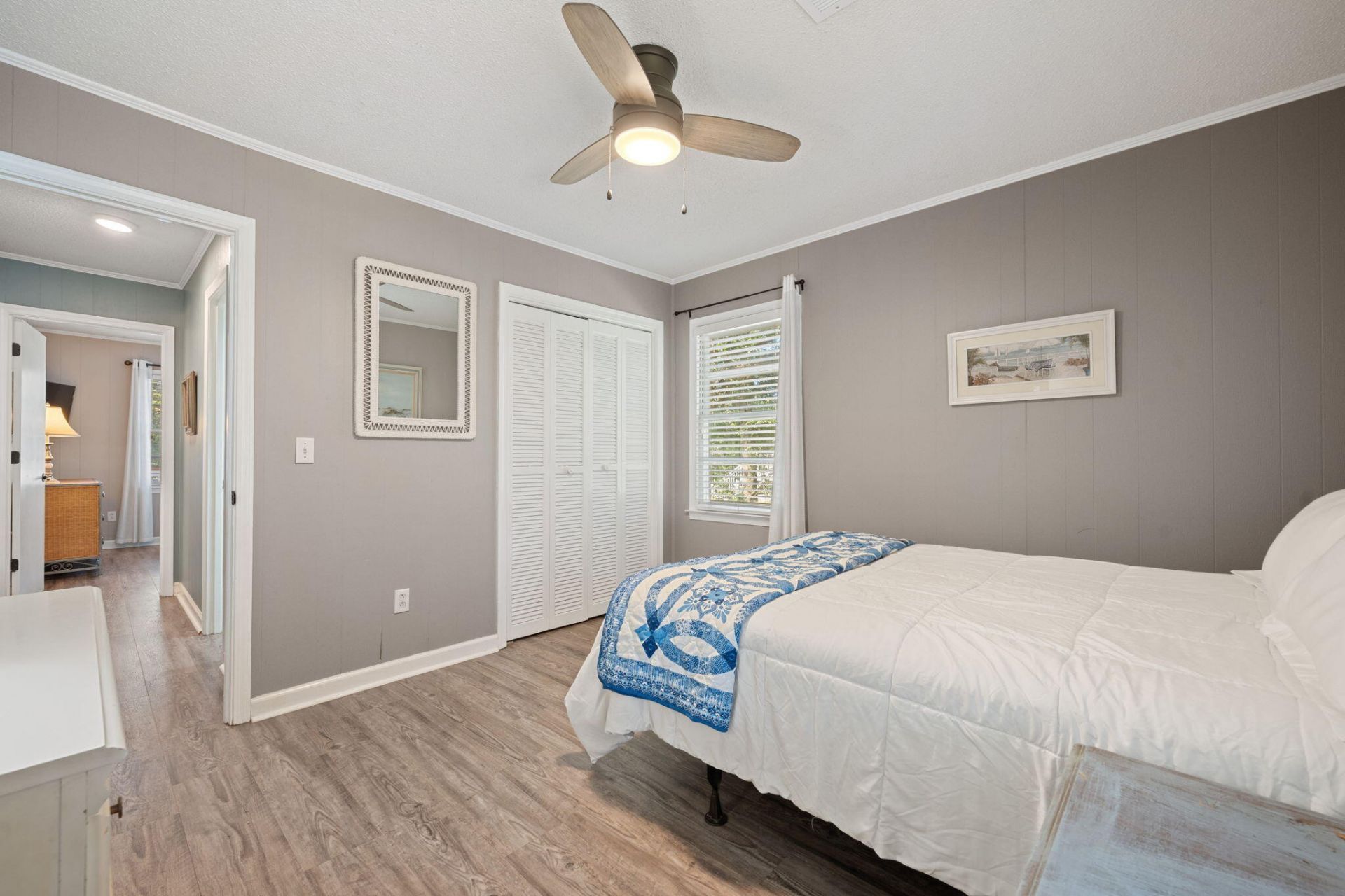 607 Portia Street Photo 22