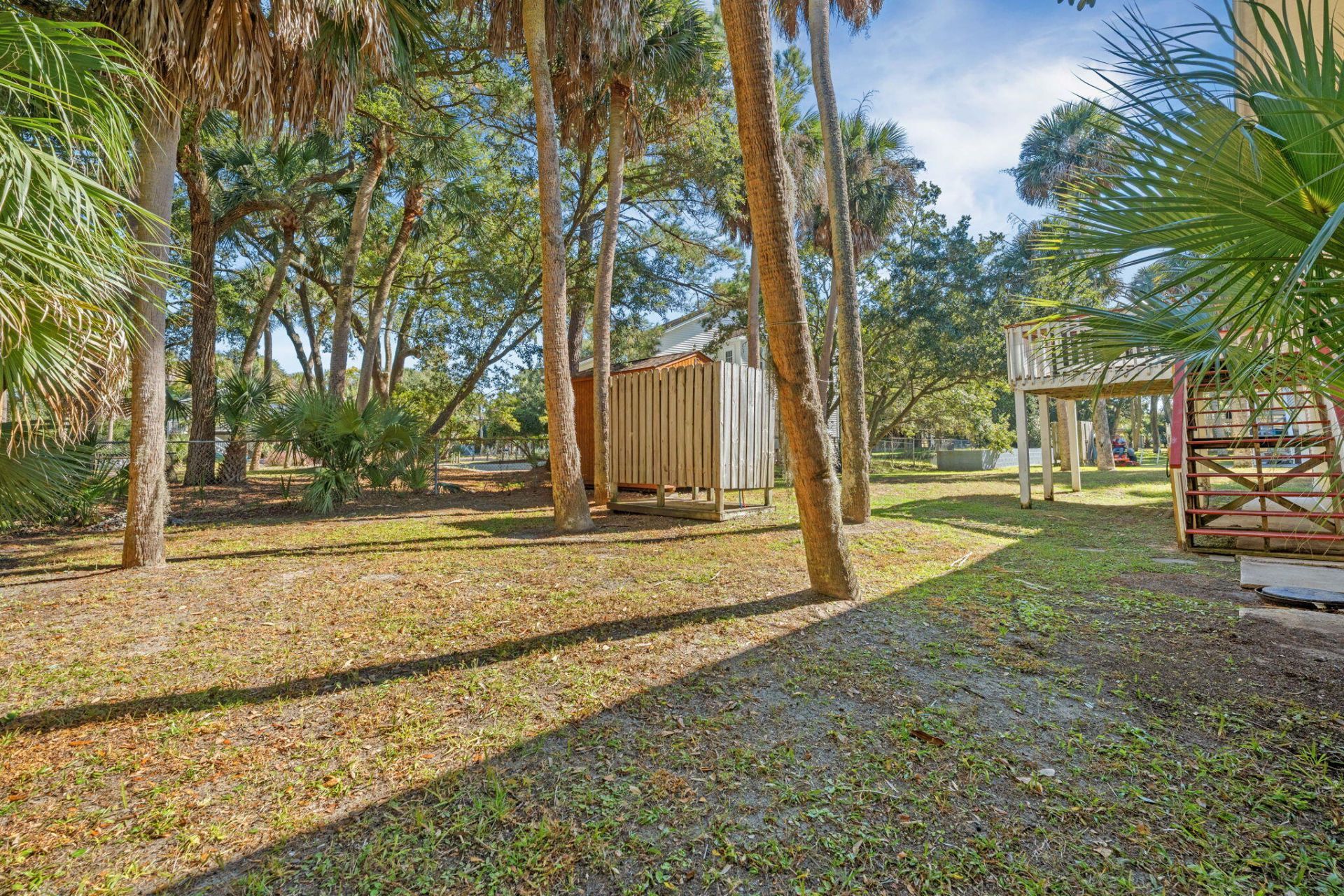 607 Portia Street Photo 53