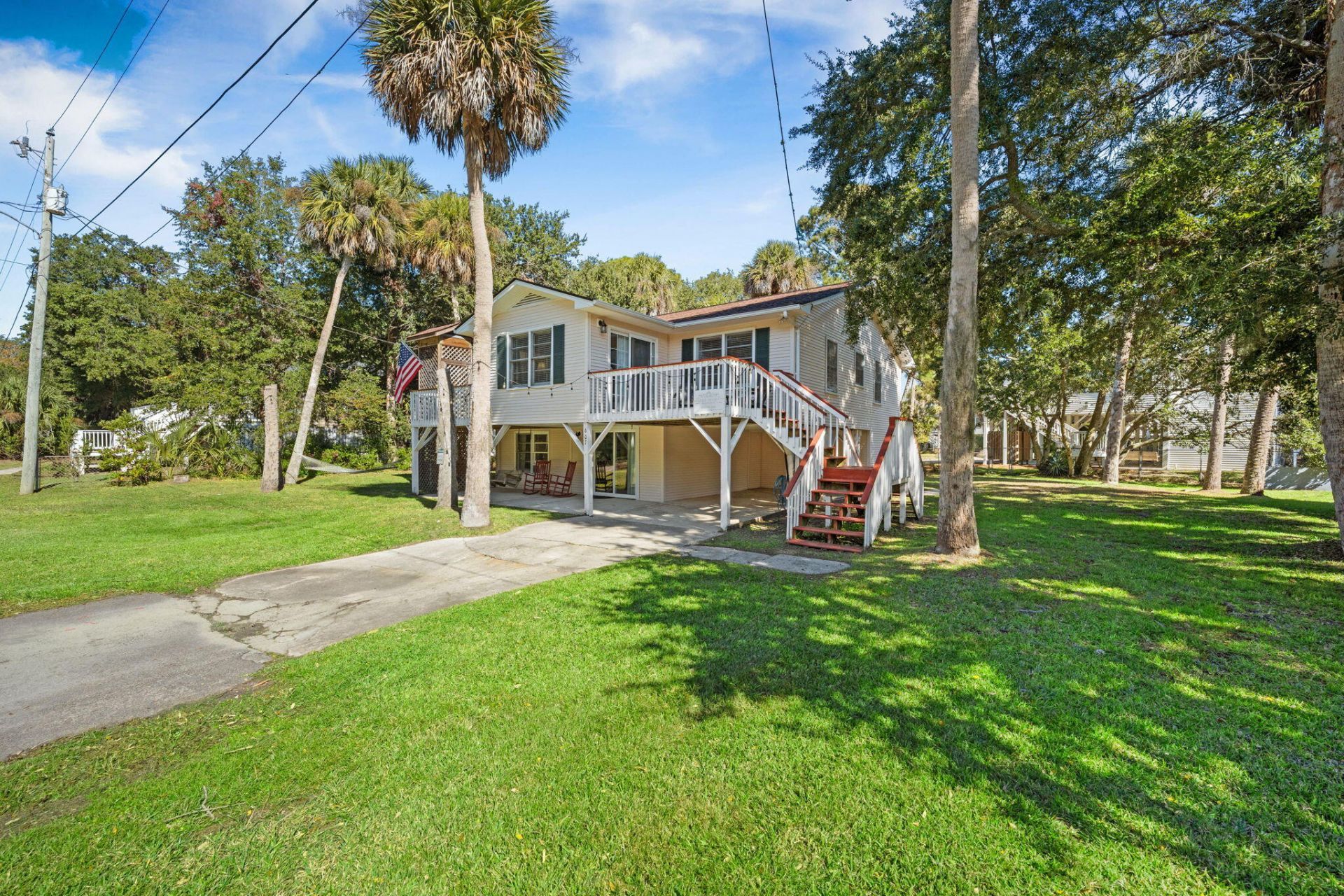 607 Portia Street Photo 6