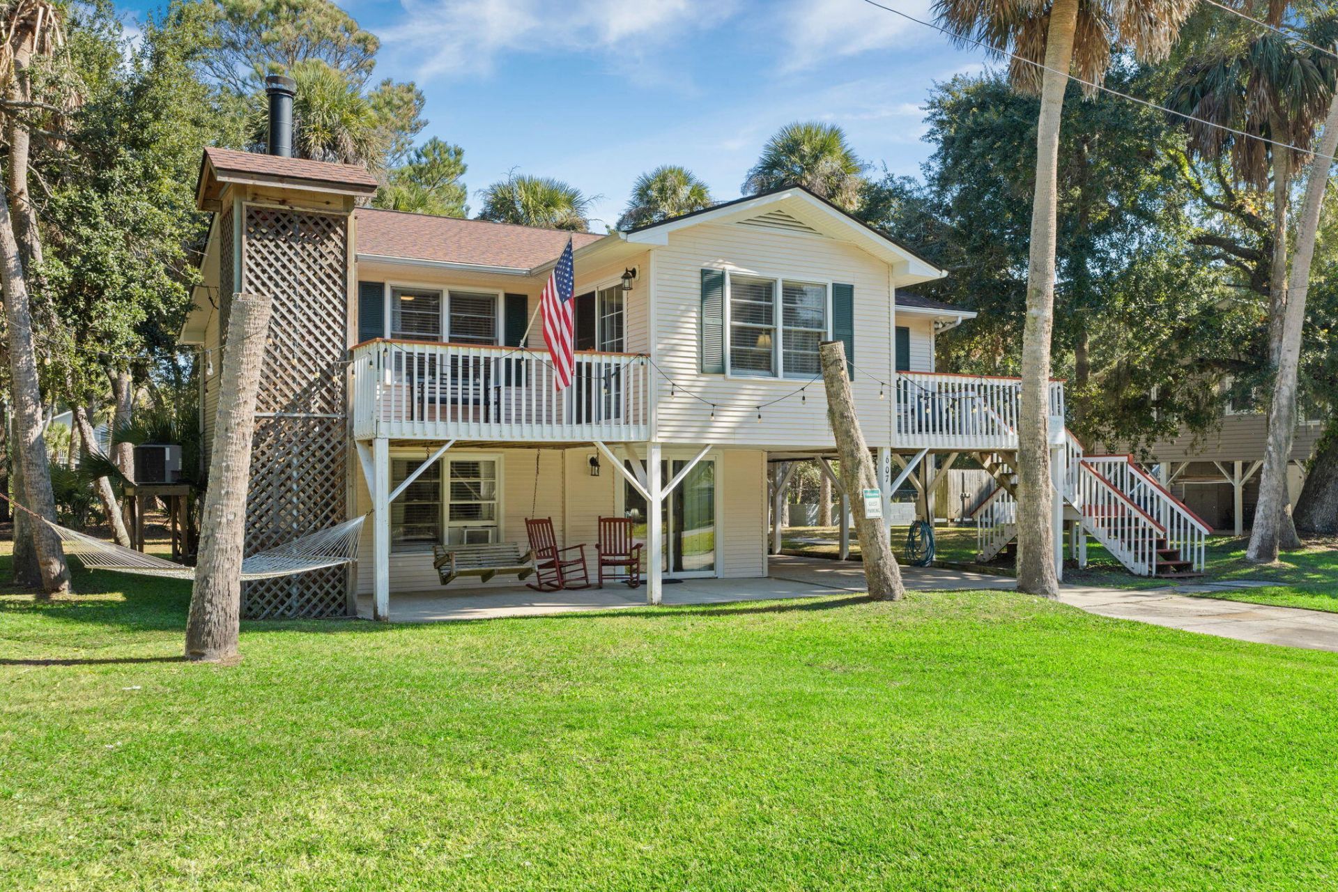 607 Portia Street Photo 7
