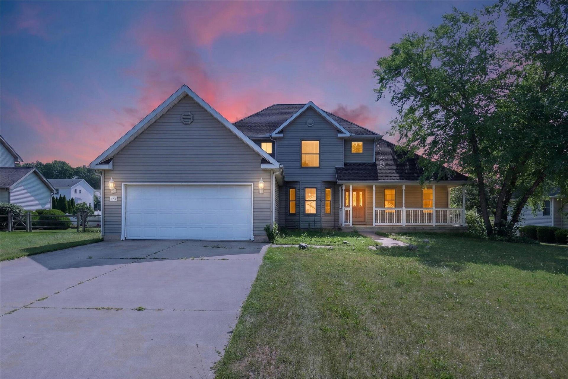 812 Derby Drive, Tecumseh, MI 49286 Main Photo