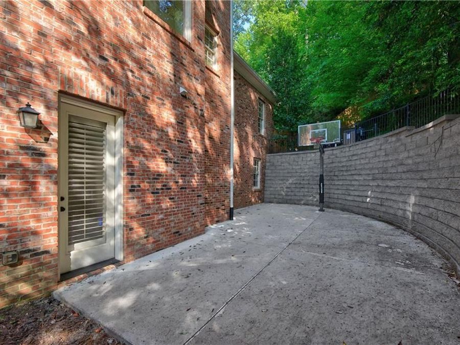 Property Image 93