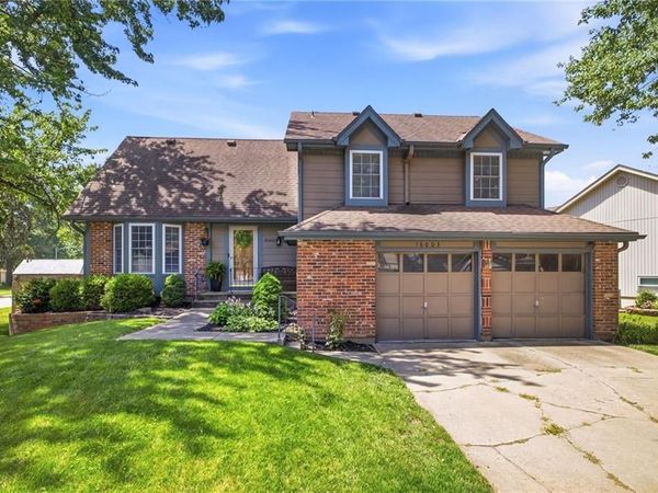 16003 W 139th Street, Olathe, KS 66062