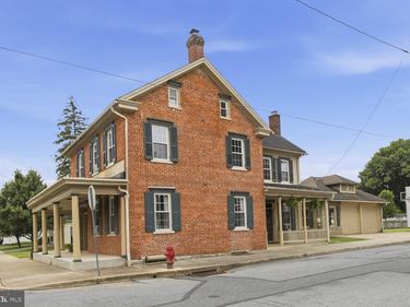 222 MOUNT JOY STREET, MOUNT JOY, PA 17552