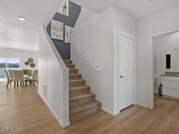 2803 N Vega St, Post Falls, ID 83854