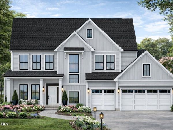13 Pinecrest Drive, Niskayuna, NY 12309