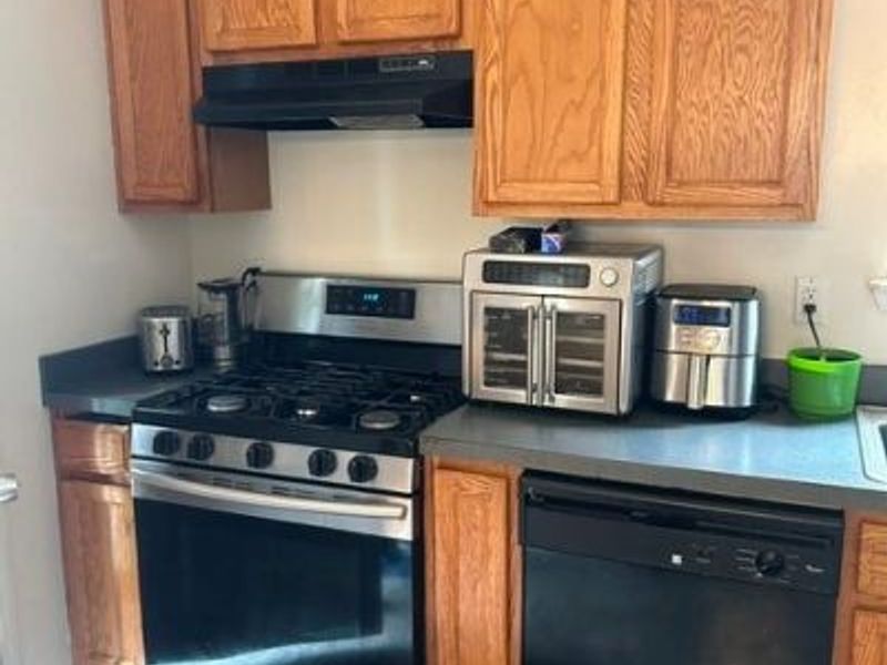 2163 E 46th Street, Cleveland, OH 44103 Photo 18