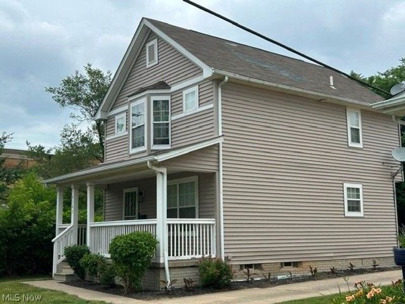 2163 E 46th Street, Cleveland, OH 44103 Photo 3