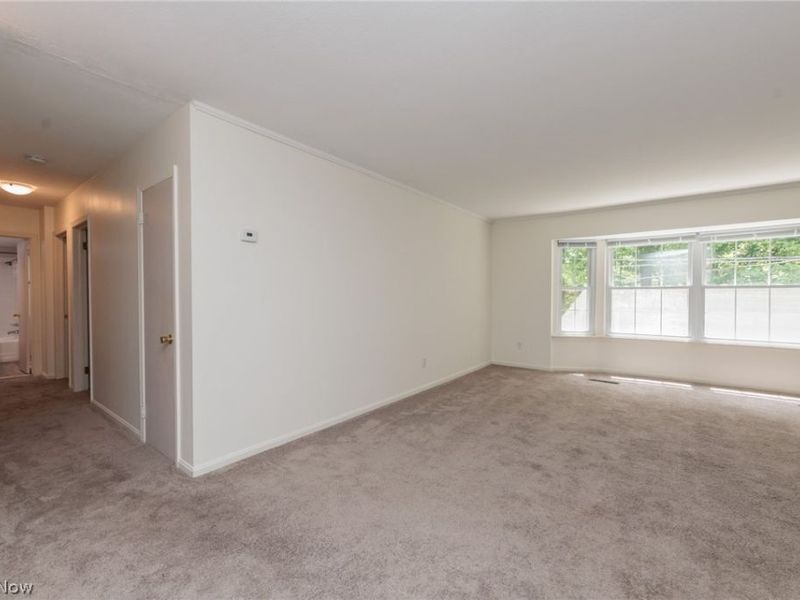 7020 Carriage Hill Drive, Unit 202, Brecksville, OH 44141 Photo 8