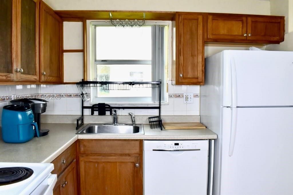 Please Call For Address, Unit 103, Pembroke Pines, FL 33025 Photo