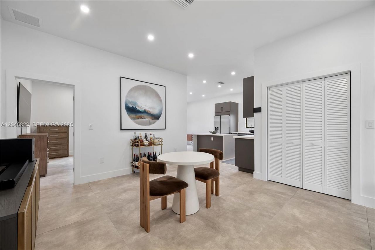 95 NW 52nd St , Miami, FL 33127 Photo