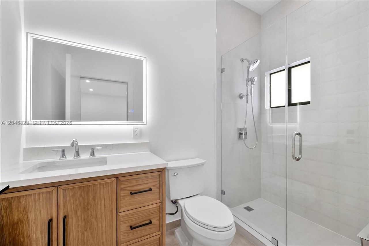 95 NW 52nd St , Miami, FL 33127 Photo