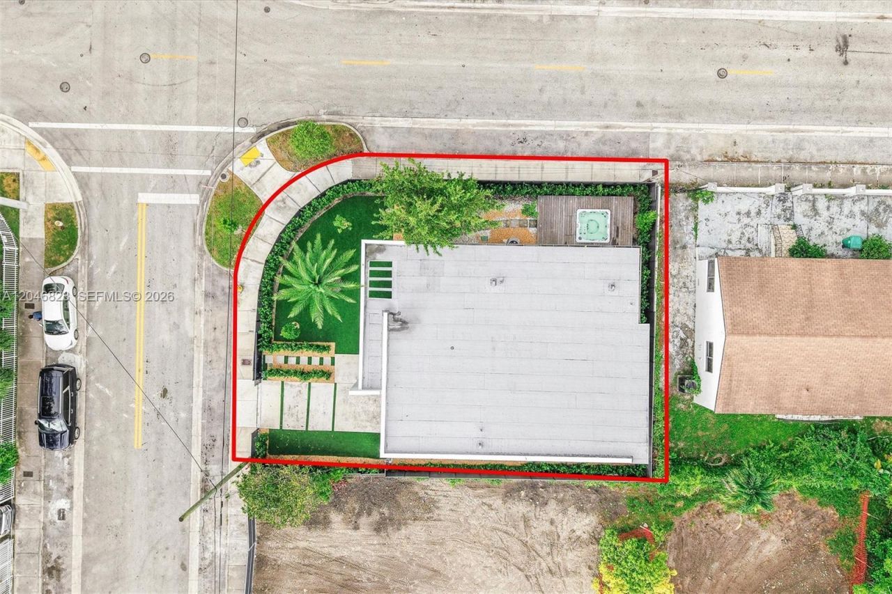 95 NW 52nd St , Miami, FL 33127 Photo