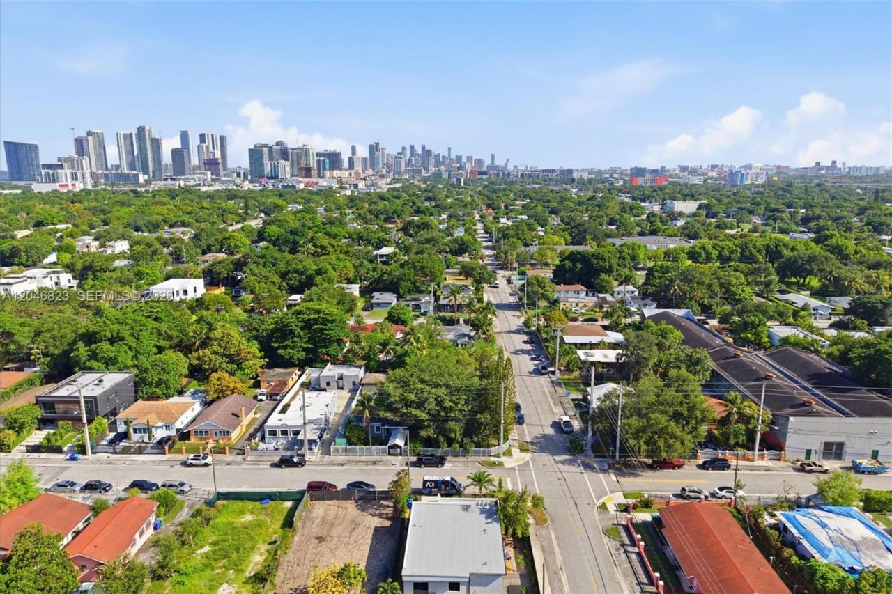 95 NW 52nd St , Miami, FL 33127 Photo