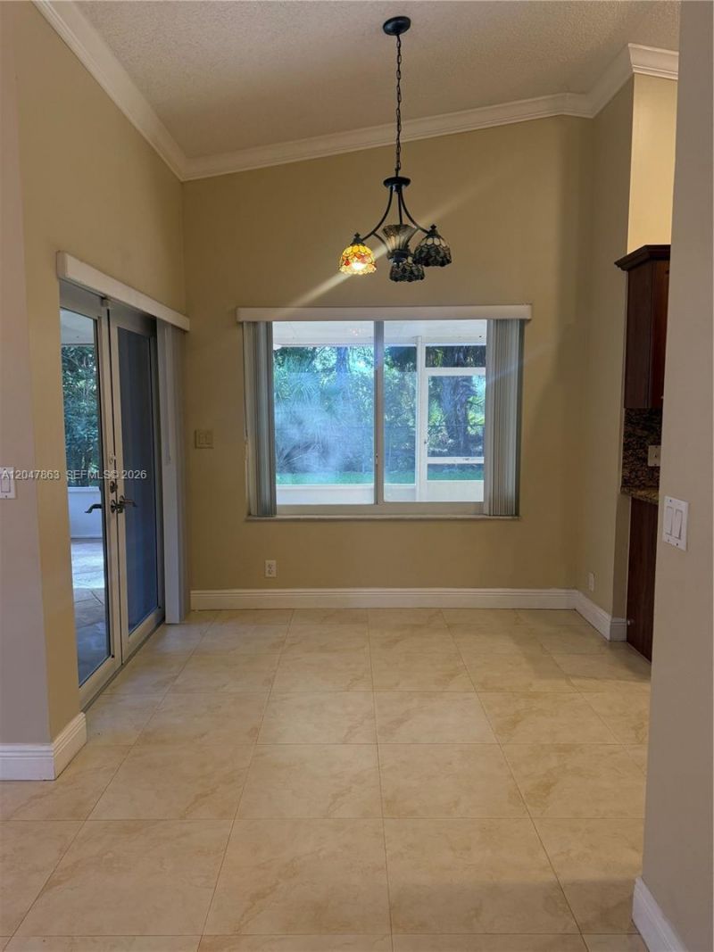 1713 NW 208th Ter, Unit 1713, Pembroke Pines, FL 33029 Photo