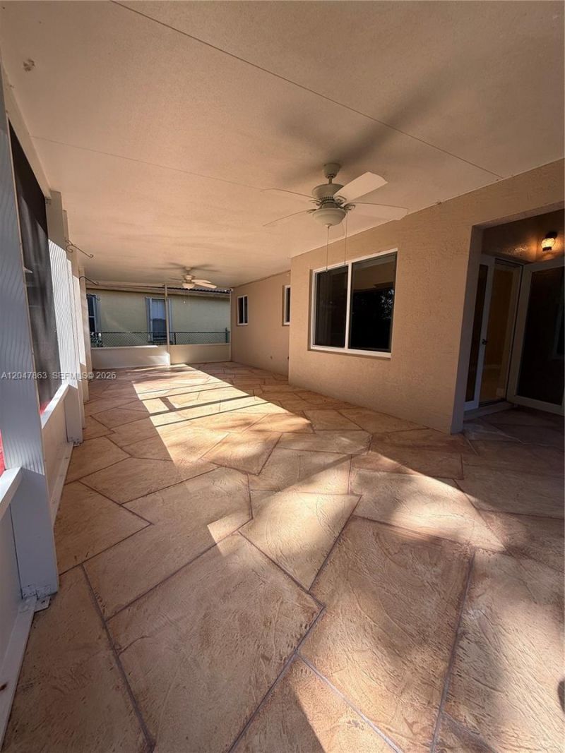 1713 NW 208th Ter, Unit 1713, Pembroke Pines, FL 33029 Photo