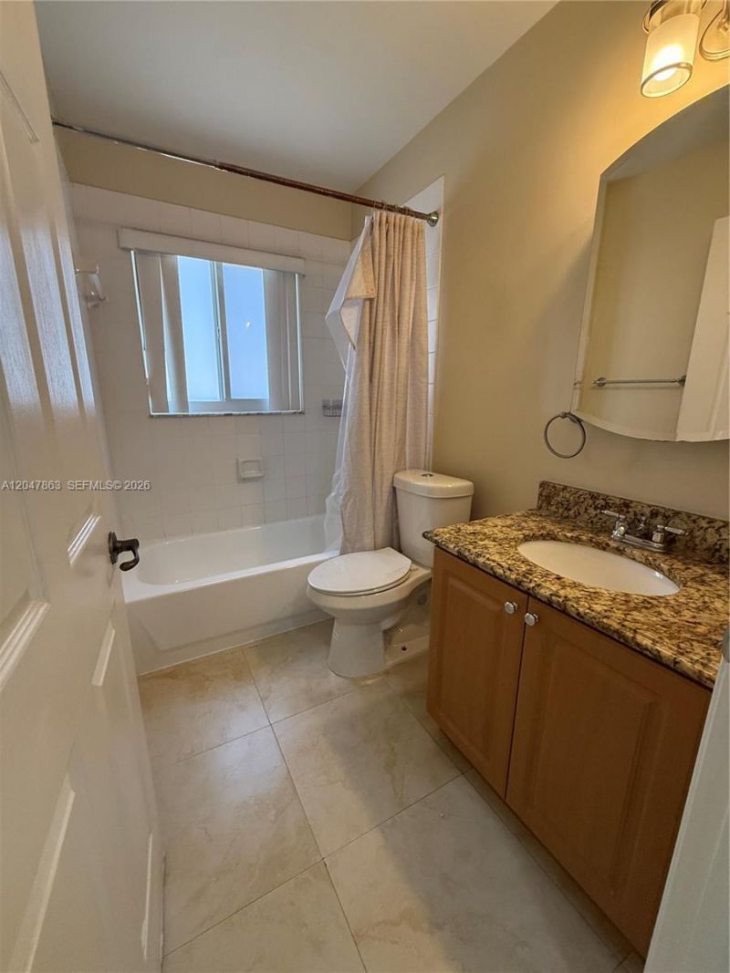 1713 NW 208th Ter, Unit 1713, Pembroke Pines, FL 33029 Photo