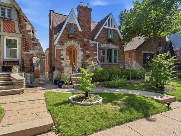 5724 Itaska Street , St Louis, MO 63109