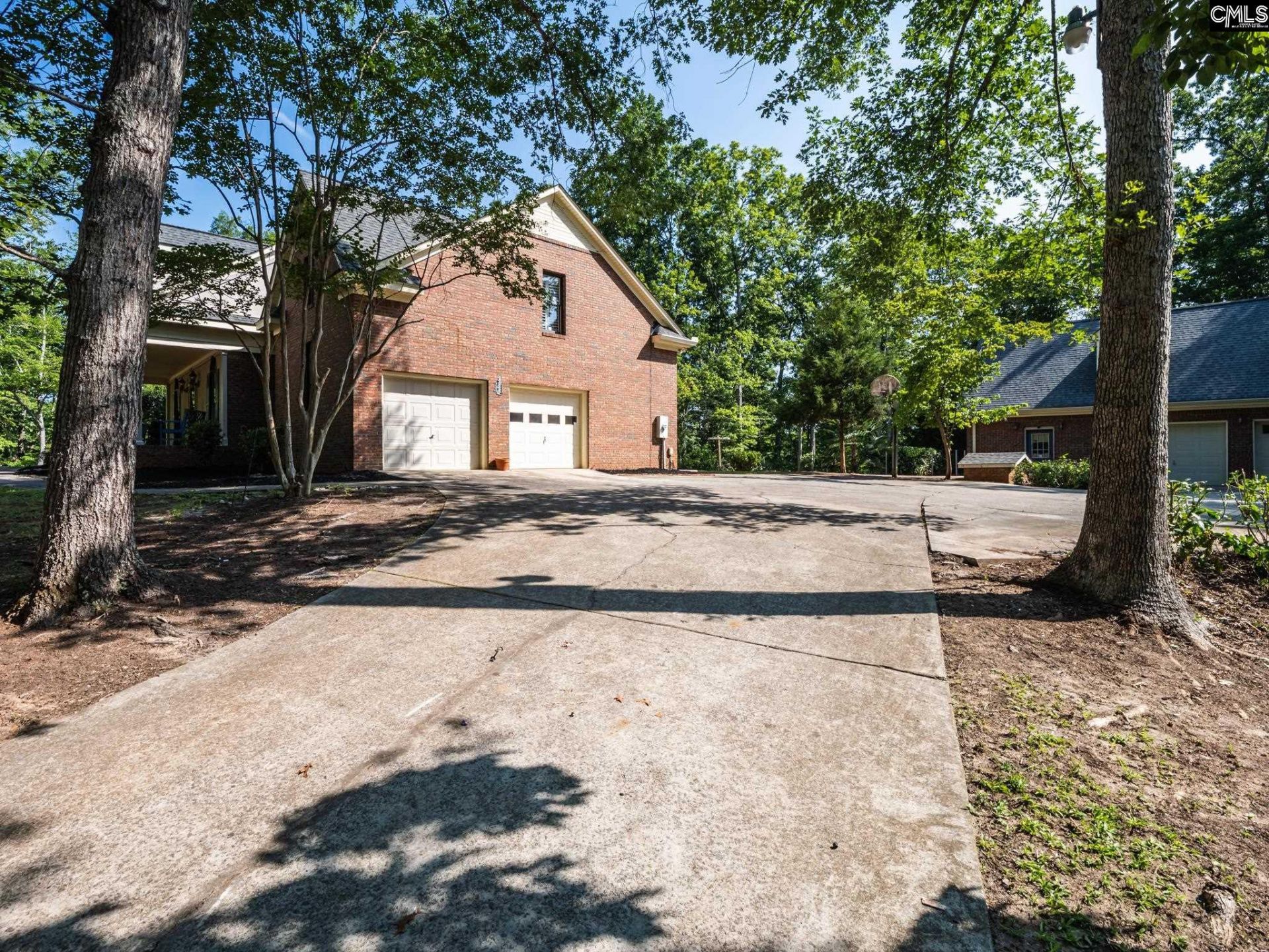 131 Misty Mountain Lane  Photo 6
