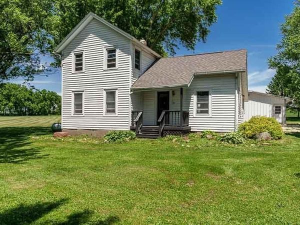 10341 E Creek Road, Clinton, WI 53525