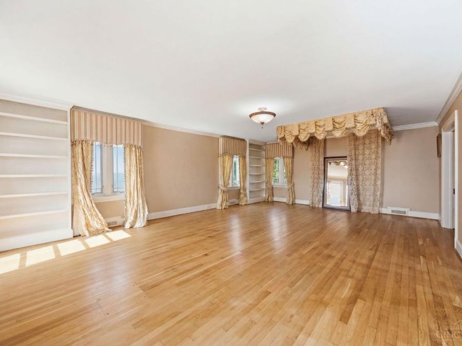 Property Image 81