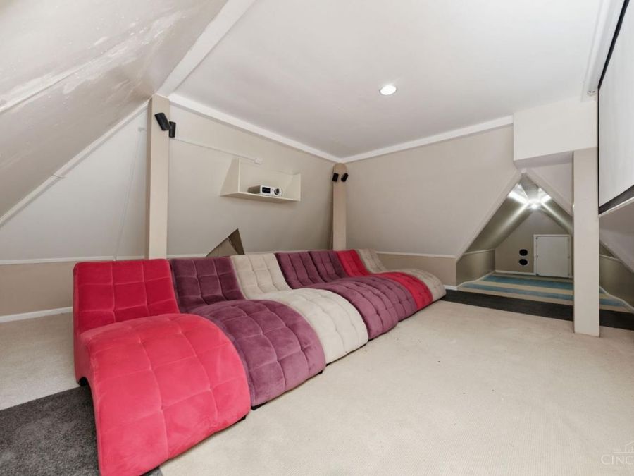 Property Image 94