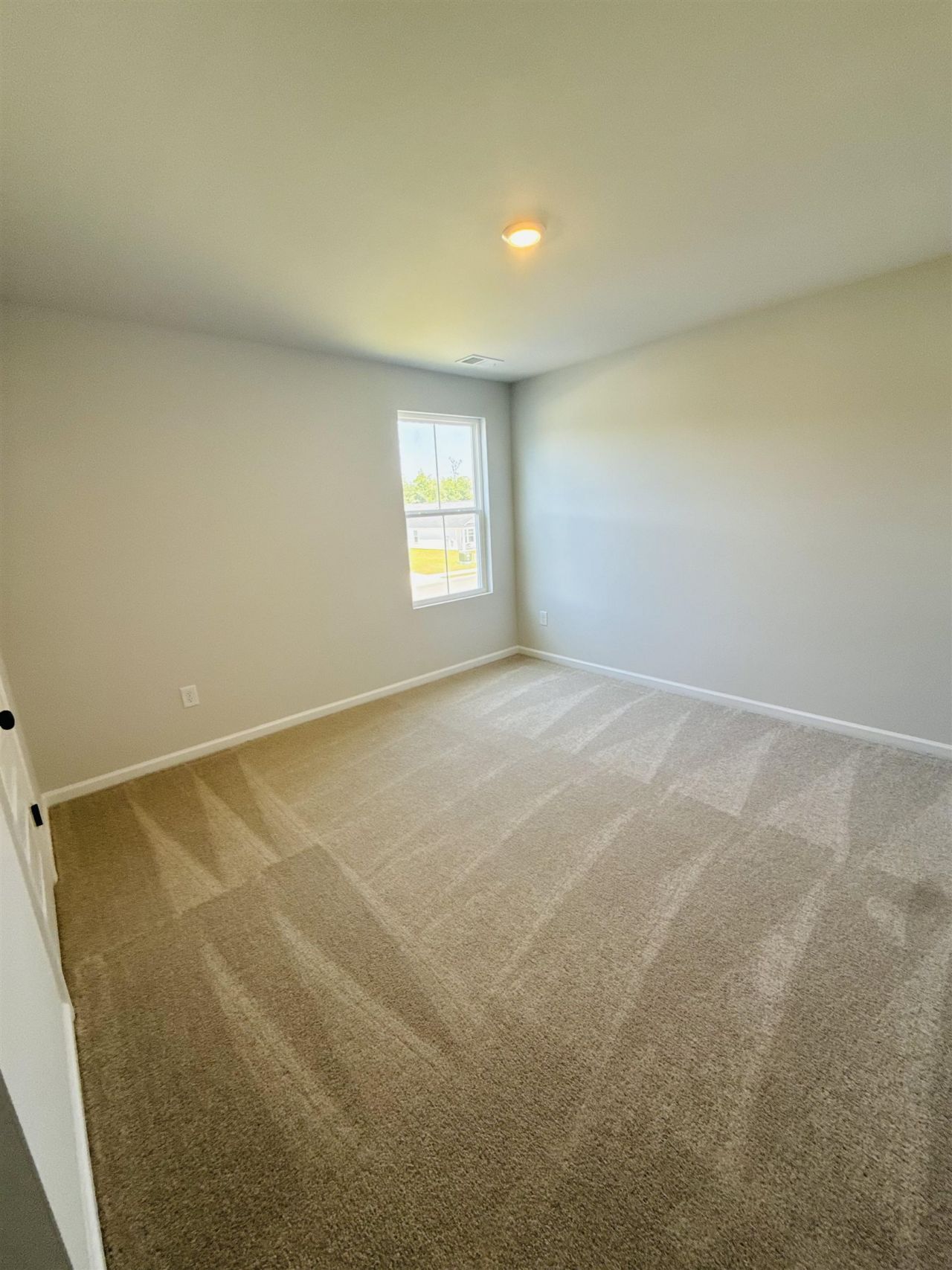 360 Sweet Vernal St Photo 8