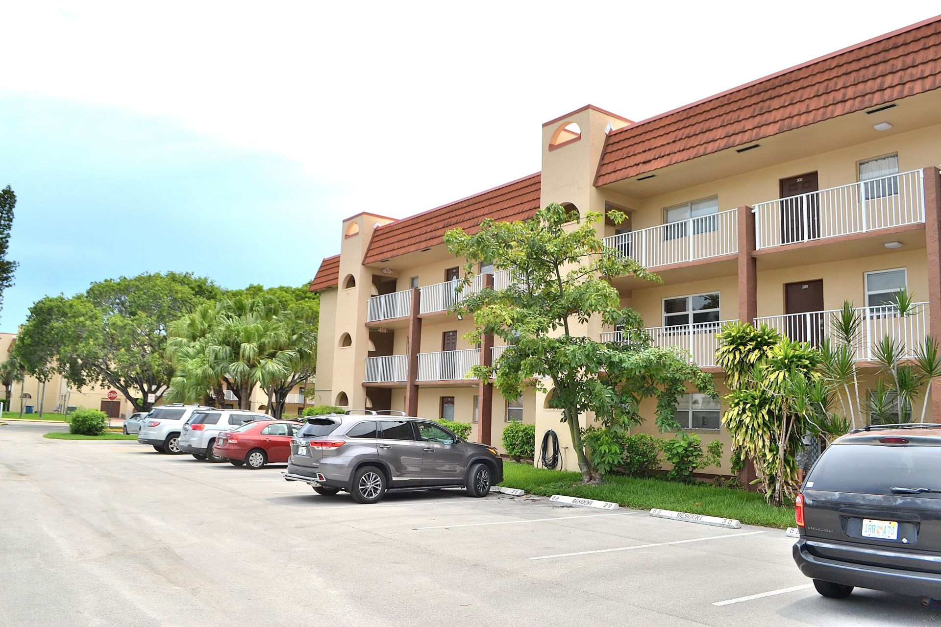 8841 Sunrise Lakes Boulevard, Unit 112, Sunrise, FL 33322 Photo