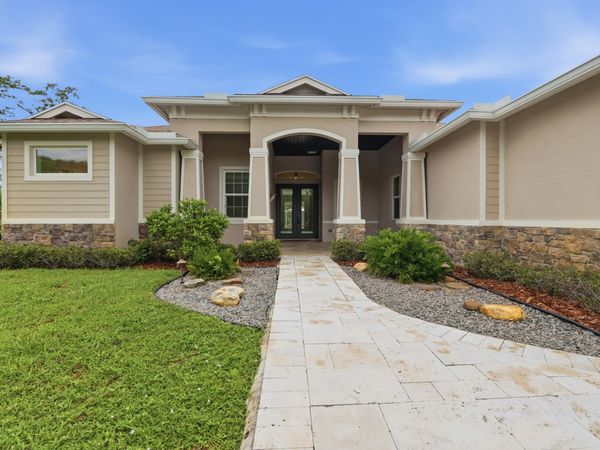 13063 Raymond Drive, Loxahatchee Groves, FL 33470