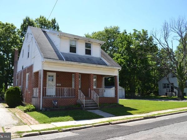 530 PERSHING AVENUE , COLLINGDALE, PA 19023