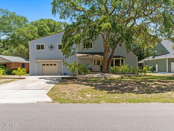 31 Augusta Drive , Oak Island, NC 28465