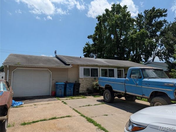 2622 Pontoon Road, Granite City, IL 62040