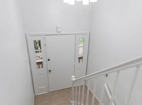 Main Photo