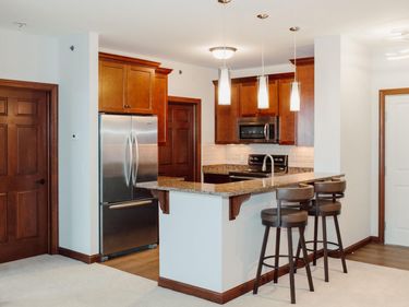 2670 Kelley Parkway , Unit 318, Long Lake, MN 55356