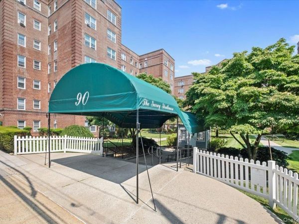 90 Bryant Avenue, Unit 2B- Dorset, White Plains, NY 10605