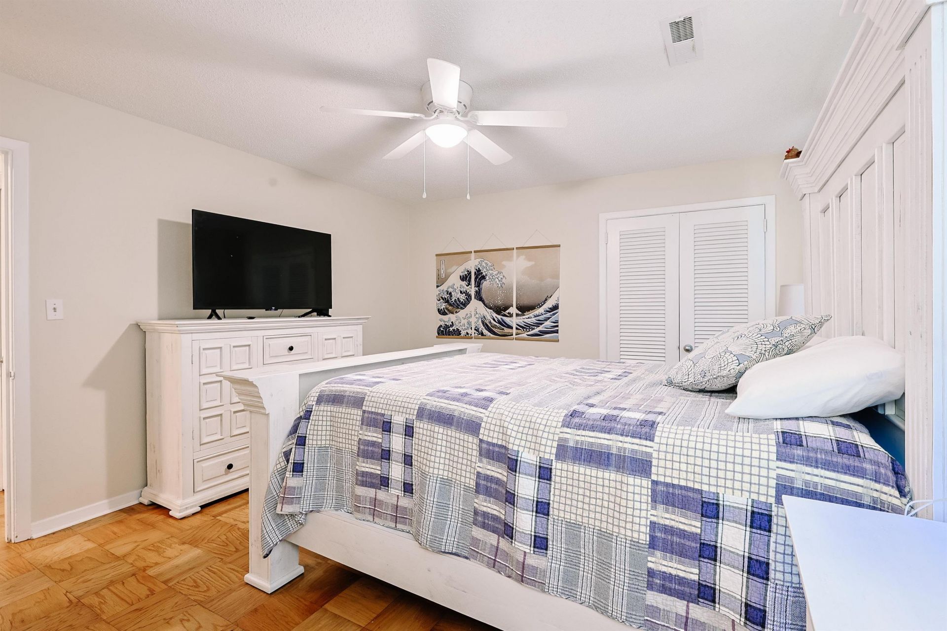 854 Pampas Dr.  Photo 11